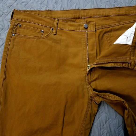 Levis Jeans Mens 46X34 Brown 541 Straight Leg Dark Wash American Denim Casual - Picture 7 of 12